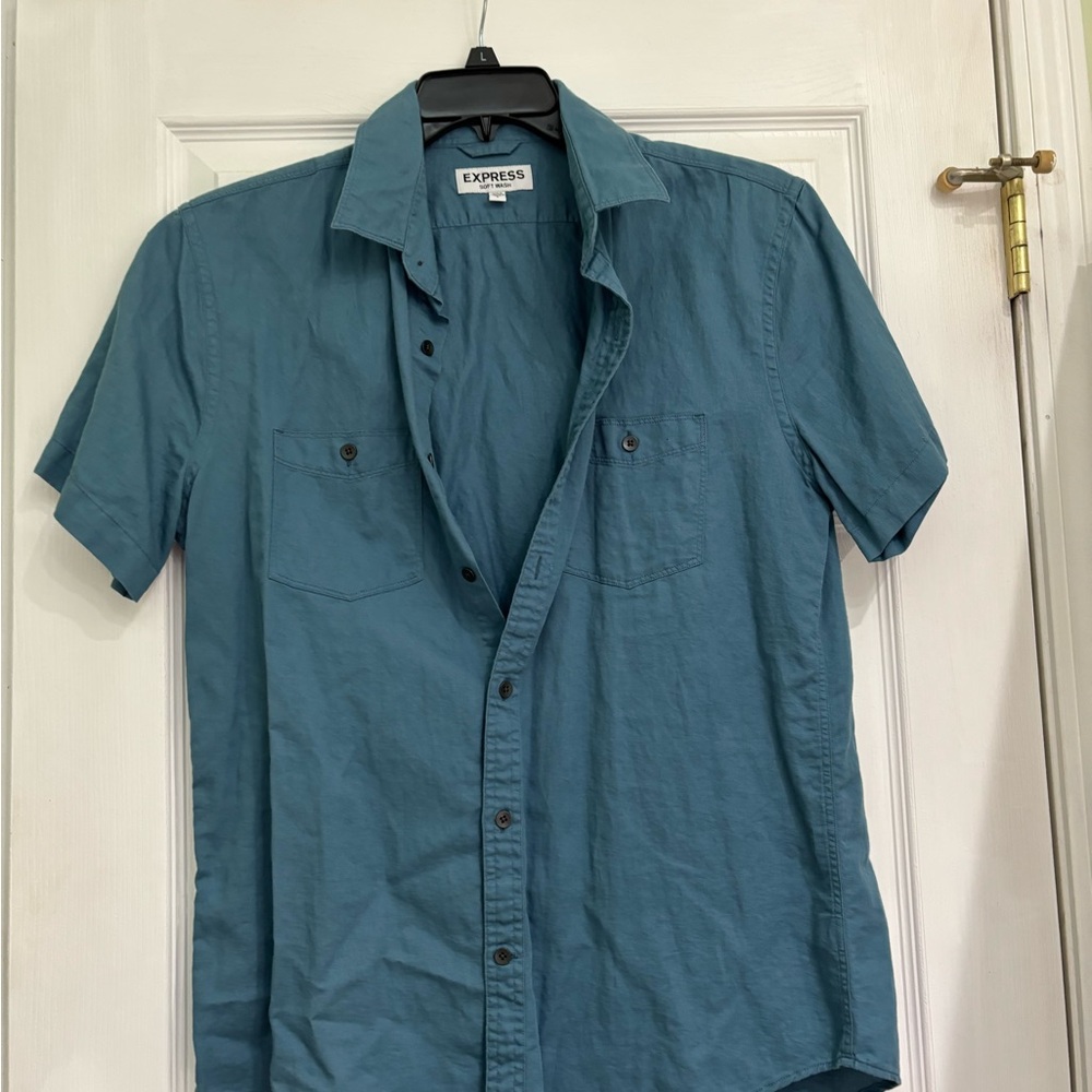 Express Men's Blue Short Sleeve Shirt